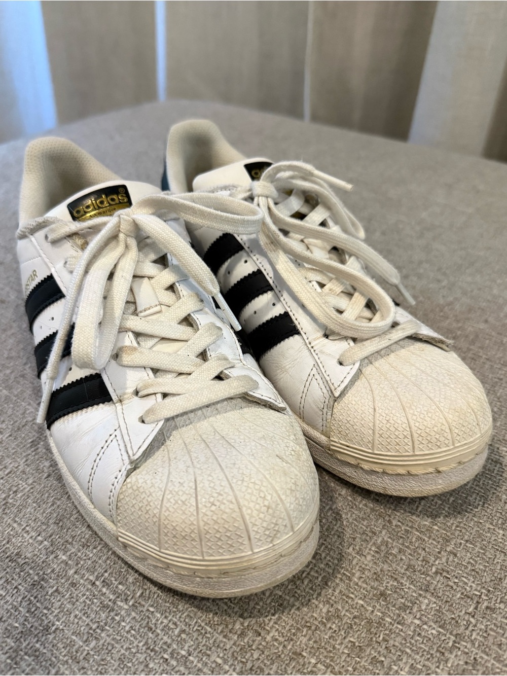 Adidas Superstar Sneakers woman’s 9 White Black Shell Toe Classic Casual Shoes